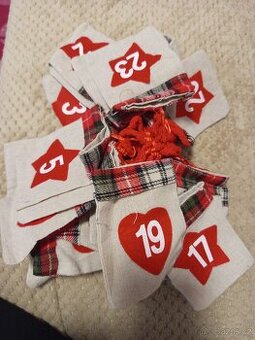 Adventni kalendar latkovy