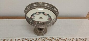 Nástolec kovový s porcelánovým středem