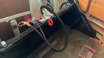 Lžíce klapačka 4v1 do čelního nakladače, EURO úchyt