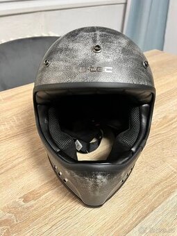 Helma na motorku - retro