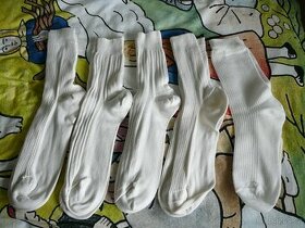 nové bavlněné ponožky