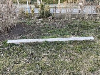 Železobetonový překlad 330 cm 1 kus