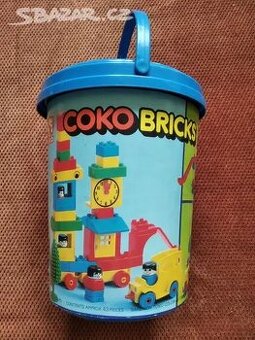 DĚTSKÉ KOSTKY - LEGO / stavebnice.