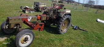 Traktor RS 09