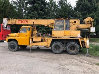Autojeřáb Tatra 148 AD 20 s TP a ŠPZ
