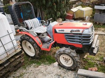 Traktor Kubota GB 20