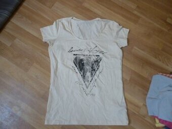 krásné triko Guess vel.XL - 1