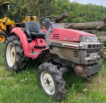 Japonský malotraktor Shibaura P165F, 16 koní