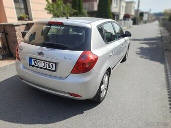 Kia ceed 1,4i 80kw r,v 2009naj 80t benzín