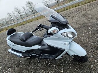 Suzuki Burgman 650 EXECUTIVE - NOVÝ MODEL EXECUTIVE
