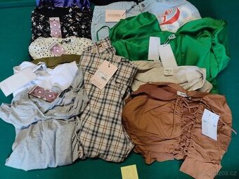 Mix NOVÉ dámské vel 42 -44 XL