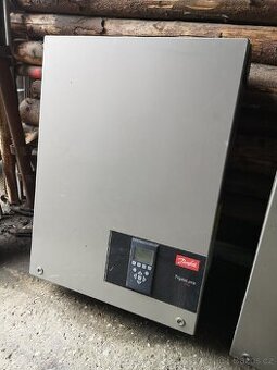 Fve stridace - 1