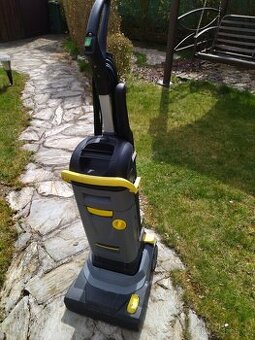 Karcher BR 30/4c čistič podlah - 1