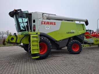 Claas Lexion 670. Rok 2011