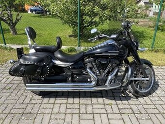 Yamaha XV1900 Midnight Star