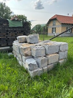 Tvárnice za odvoz