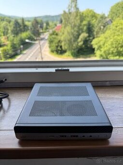HP EliteDesk 705 G4 Mini PC - 1