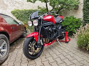 Triumph Speed triple 1050