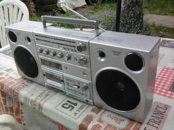 PHILIPS D8614 Soundmachine (1982...)