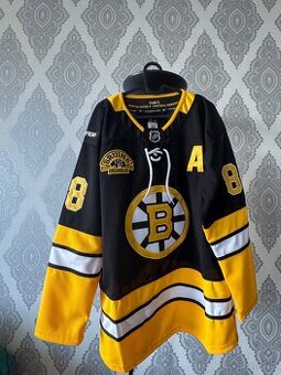 David Pastrňák 88 Boston Bruins