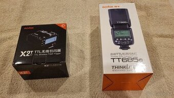 Blesk Godox 685C +řídící modul x2T pro Canon .