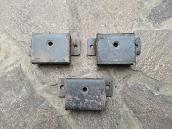 Škoda 1000, 100, 110 R - silentblok převodovky