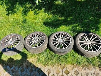 Kola Brock RC18 SMVP 5x114.3 ET 48 s pneu