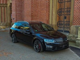 ŠKODA OCTAVIA RS TOP WEBASTO KESSY EL KUFR SERVIS