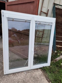 Plastová okna dvoukridla pouzitá trojsklo