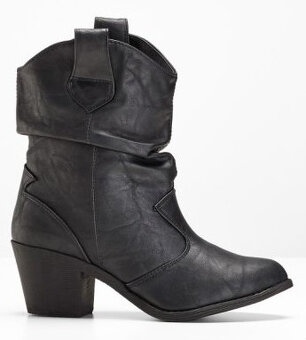 Nové dámské polovysoké kozačky č. 40