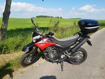 Yamaha xt660x