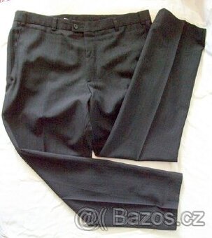 Slušivé SPOLEČENSKÉ KALHOTY zn. BIAGGINI, M-L