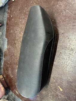 Predám zachovalé puvodní sedadlo JAWA ČZ 125 175 250 350