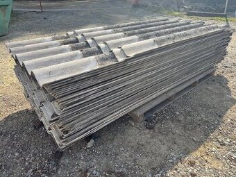 Střešní krytina - vlnité eternitové desky