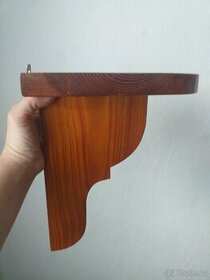 Poličky dřevěné - 2 kusy