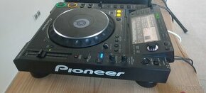 Pioneer CDJ2000 Allen Heath Mix
