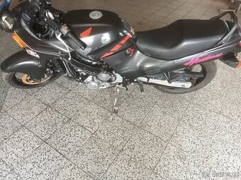 Honda CBR - 1000 F Hurican, dovoz Německo, 21 295 km