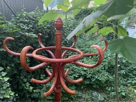 Věšák Thonet