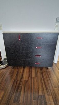 Designová komoda