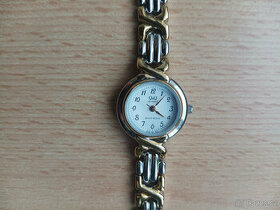 Hodinky Quartz Q&Q G499-404