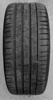 LETNÍ PNEU 255 35 19 pirelli