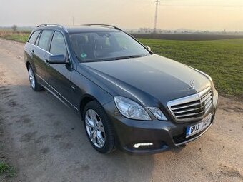 Mercedes-Benz E-Klasse W212/S212 350 CDI 4Matic, automat