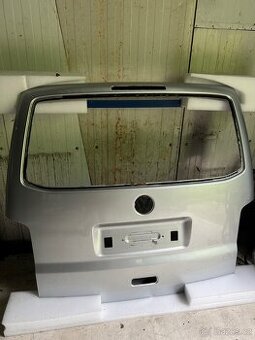 Zadní dveře VW T5