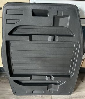 Podlaha zavazadlového prostoru Audi A6 4K9864106