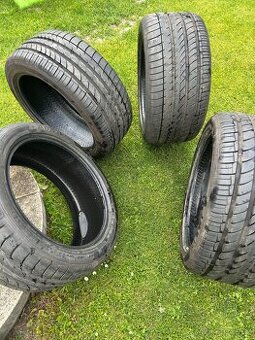 PNEU 275/40 R20 315/35 R20