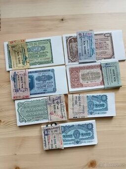 Bankovky 1953, 1961 unc stav postupky..