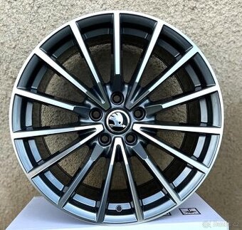 18 5x112 ŠKODA  Kodiak Karog   AUDI 5x112 8,5x19 ET40