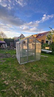 Prodám hliníkovou volieru pro chov papoušků