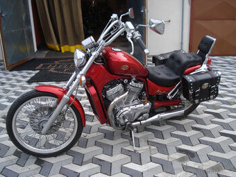 VS 800 Intruder - 1