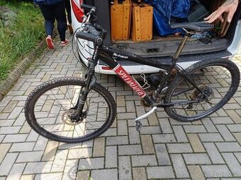 Horské kolo Specialized